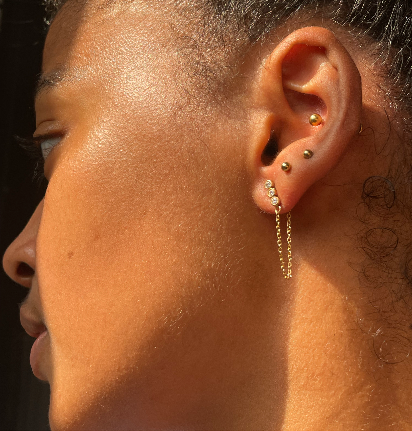 Ki assymetrical chain earrings