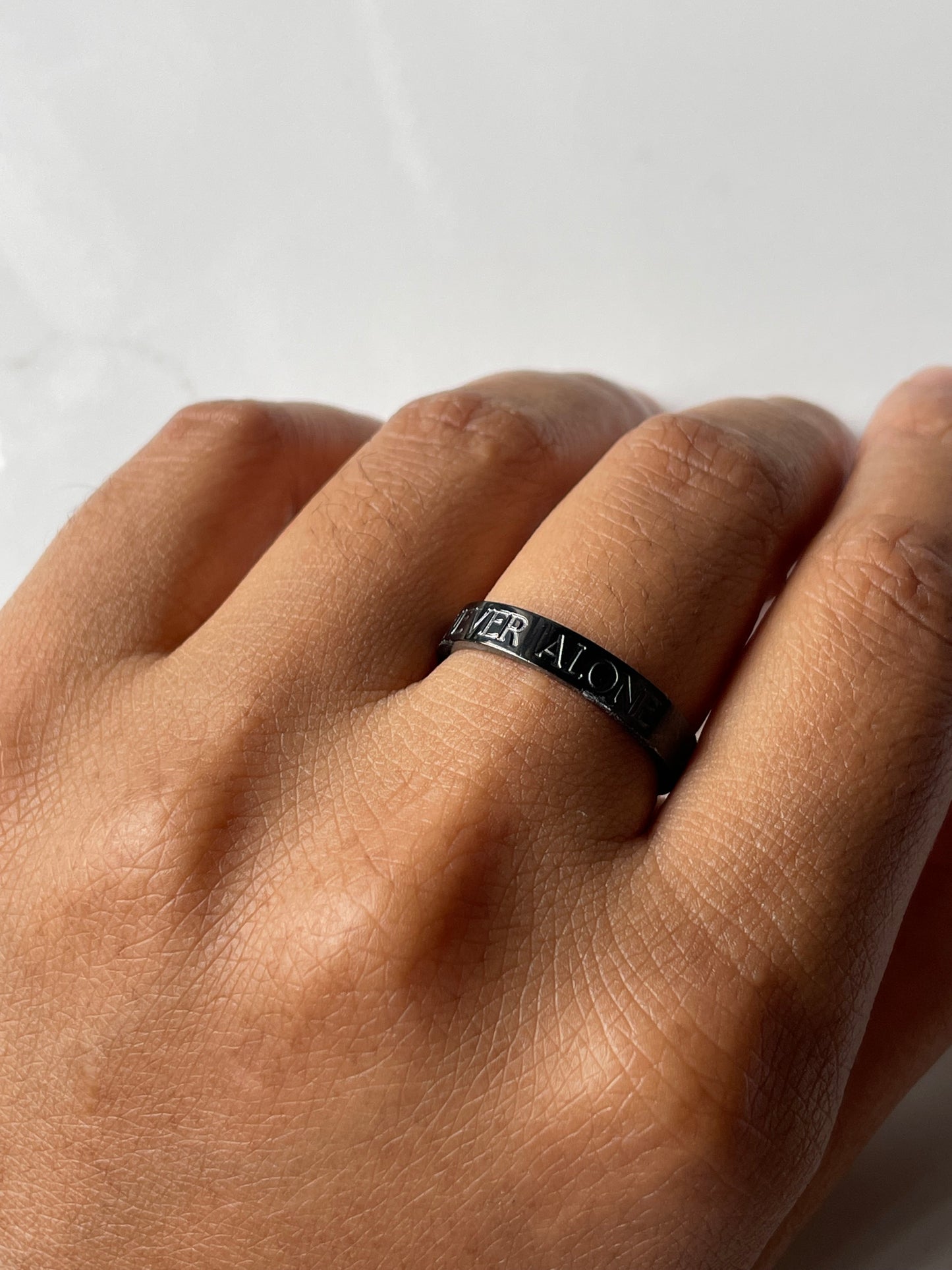 'Never Alone' Mini Affirmation ring